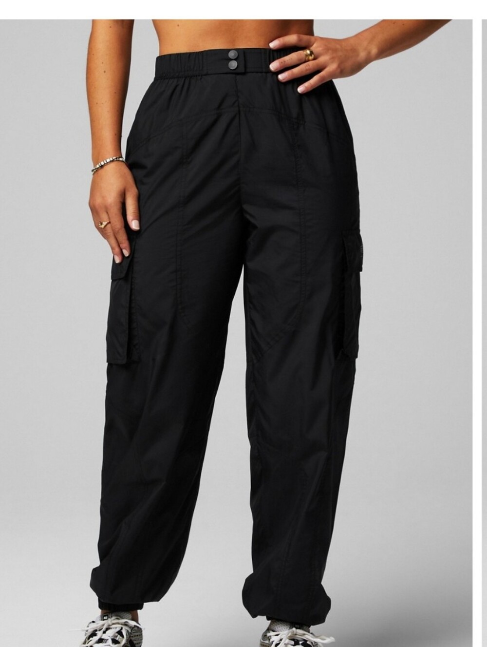 Black Women's Cargo Jogger Pants Nwt Sz S Fabletics Black $84.00